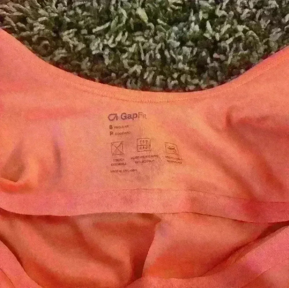 THE GAP SPORTS CROP TOP - Picture 4 of 4